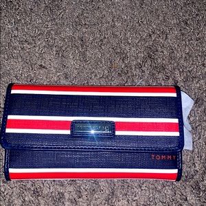 Tommy Hilfiger Wallet